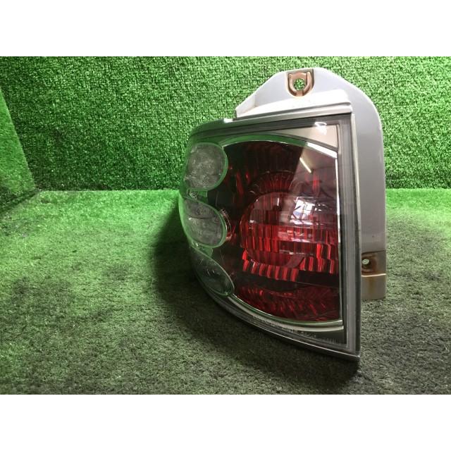 エスティマ ZA-AHR10W 左テールランプ リア レンズ 1C0 77492 : 原木