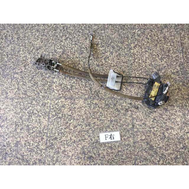 R30スカイライン ドアロックソレノイド ドアロックアクチュエーター