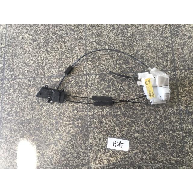 レガシィ CBA-BP5 右Rドアロック アクチュエータ 37J 79258 : 原木