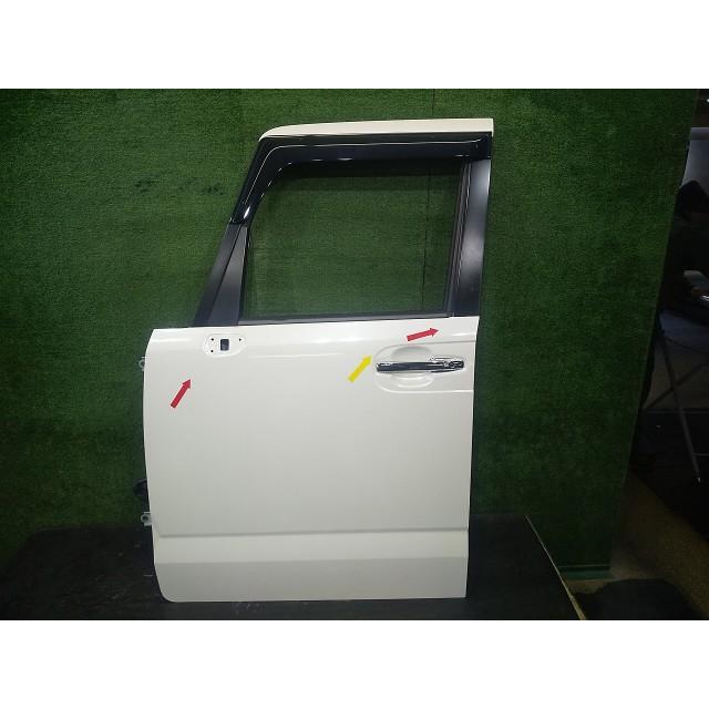 フロント左ドア ランディ 5AA-SGC27 フロント 左 ドア 2.0X 8人 QAB M2H3K 68002-52Z00