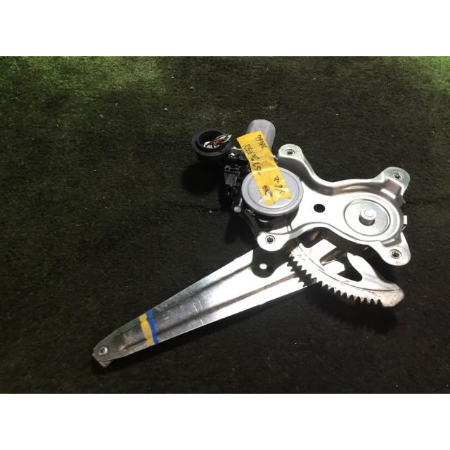マークX マークX DBA-GRX120 左リア レギュレターモーター 075 79786 : 原木リサイクルパーツジェイ店 - 通販 ...