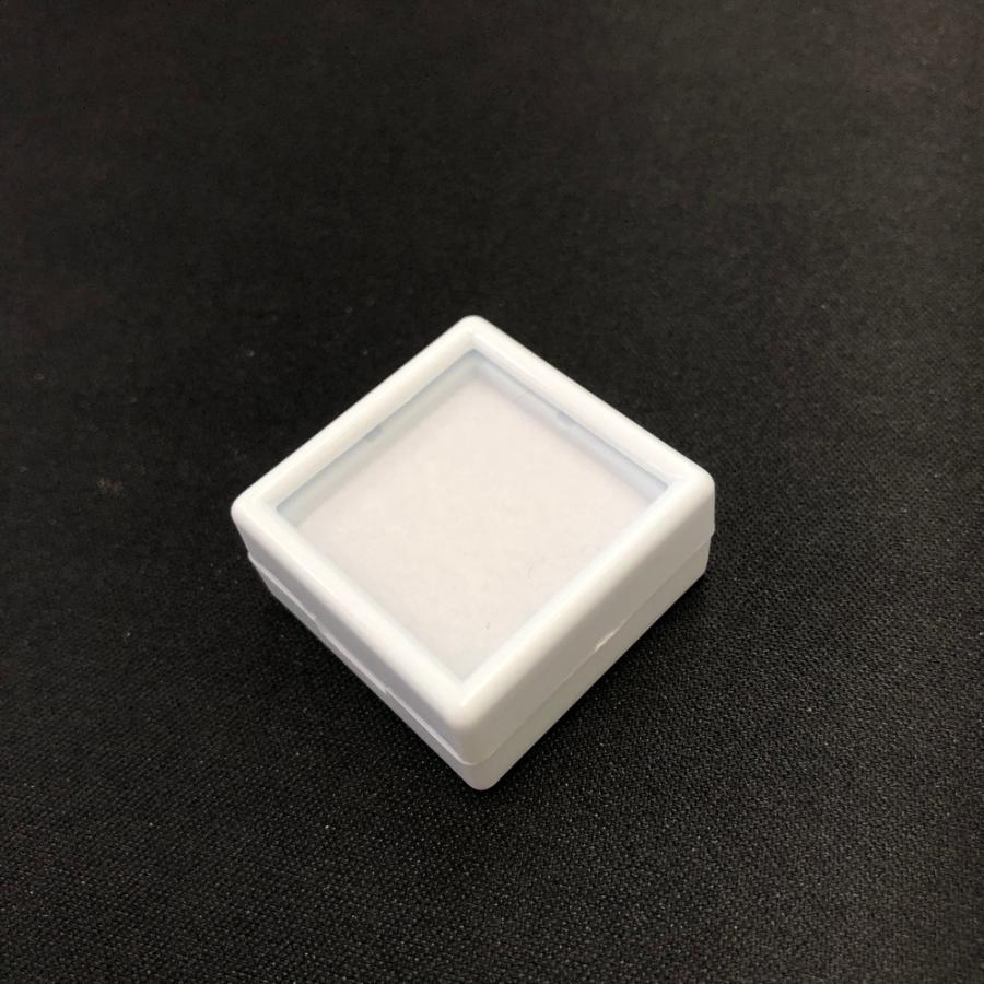 [送料無料] ルースケース 30×30mm(3x3cm)白10＋黒10【20個セット】追加料金で宅配便へ変更可＜ディスプレイ 収納 天然石 宝石 裸石 プラスチック ボックス＞｜hs-jewel｜05