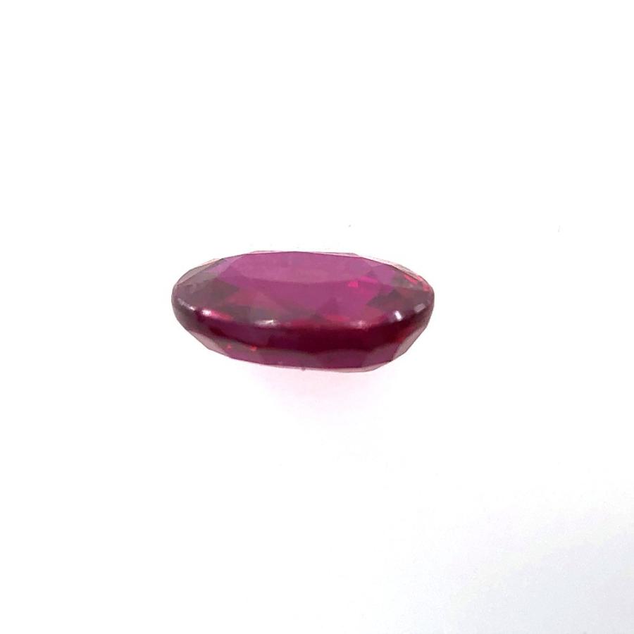送料無料]天然ルビー ルース オーバルミックスカット 0.45ct : HS