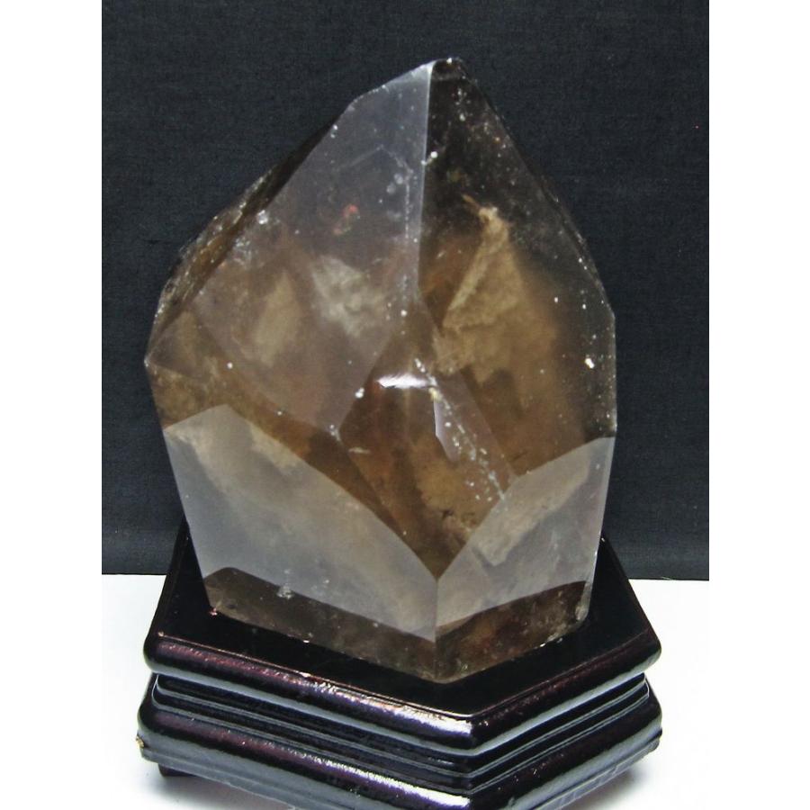 2.3Kgパワーストーン 天然石 ガーデンクォーツ（庭園水晶）ファントム六角柱 t222-2061