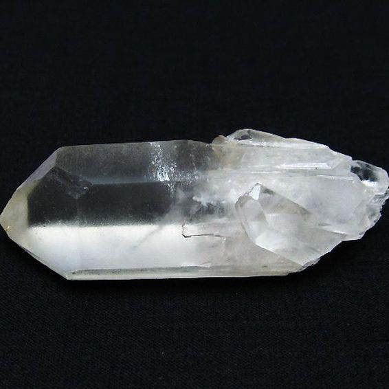 パワーストーン 天然石 ヒマラヤ水晶六角柱 t579-3589 : H.S.K STONE