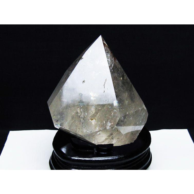 1.5Kgパワーストーン 天然石 虹入りヒマラヤ水晶六角柱 t627-7105