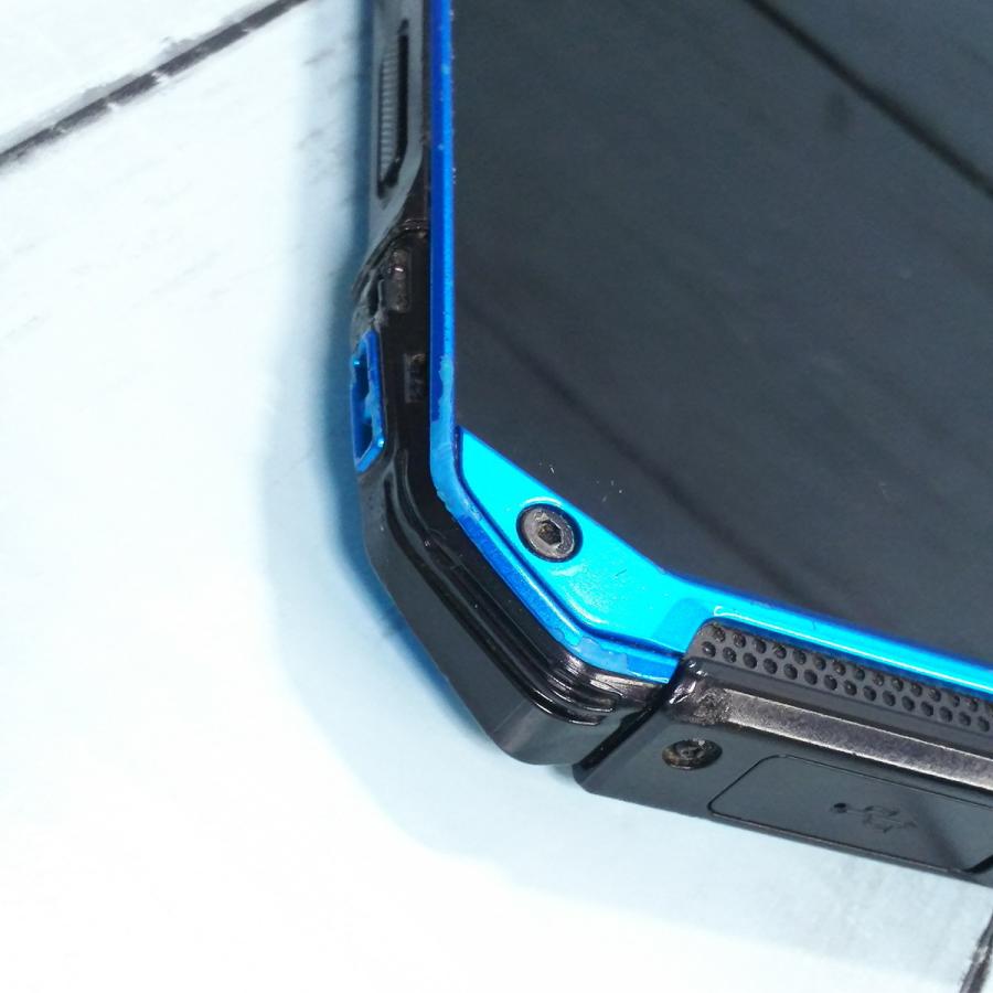 セール特価 Torque 京セラ Au G04 Simフリー Simロック解除済み 白ロム 本体 Kyv46 ブルー アンドロイド Apcmq Com