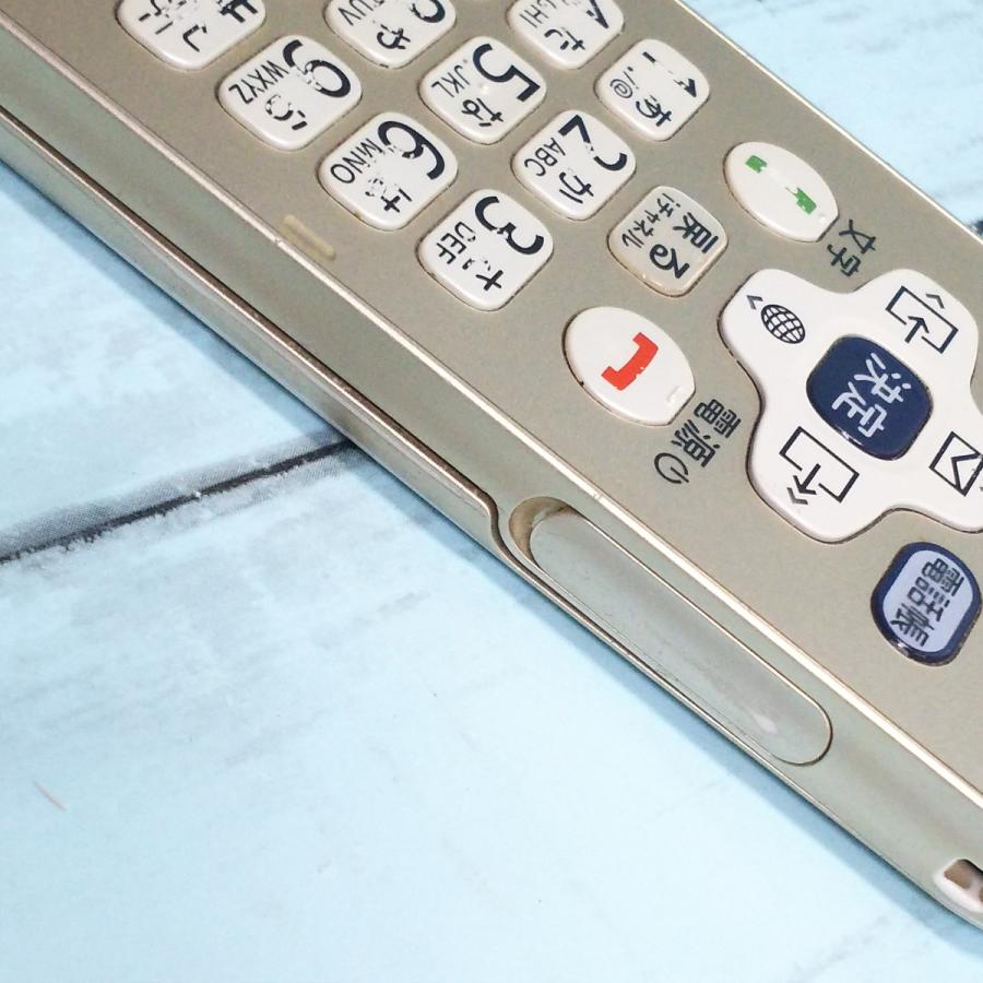 docomo F-02J らくらくホン ゴールド 本体 白ロム [訳あり] SIM