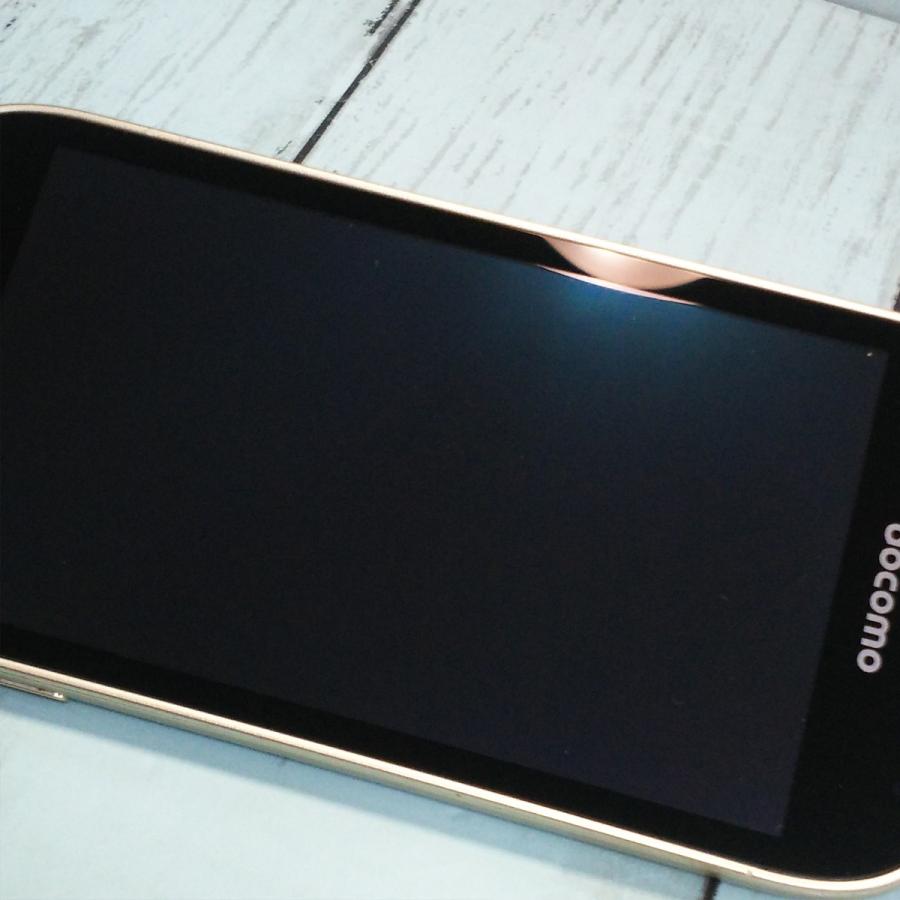 docomo F-03K ゴールド らくらくスマートフォン me 本体 白ロム SIMロック解除済み SIMフリー 659094｜hsmtoys-p｜04