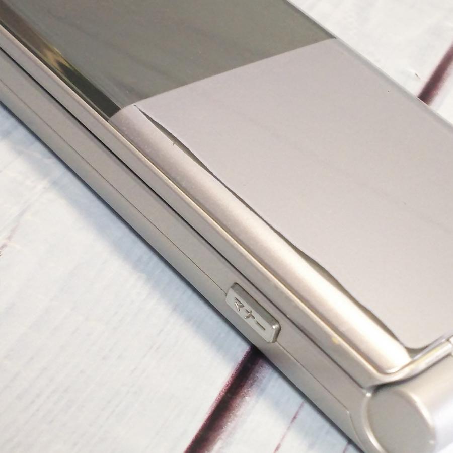 SIMフリー　docomo F-03L シルバー美品 Amazon | docomo arrows ケータイ F-03L シルバー | 富士通