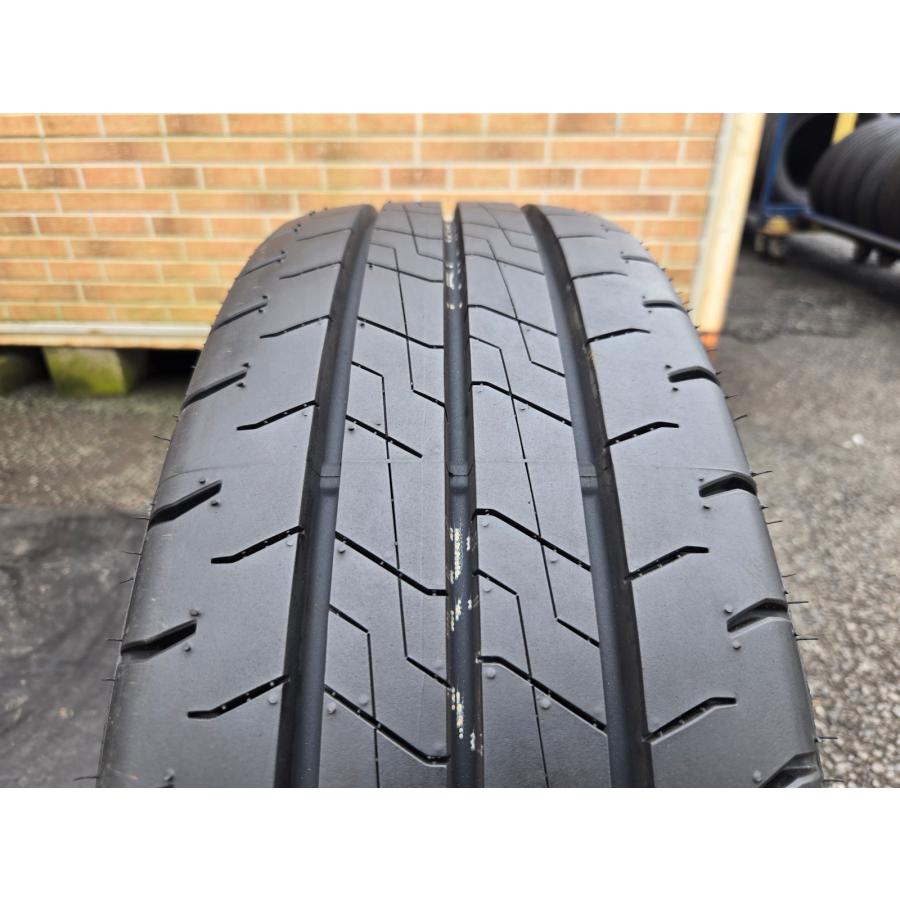 送込】200系ハイエース☆K-FORCE ZERO☆ダンロップ W01 215/60R17C 109