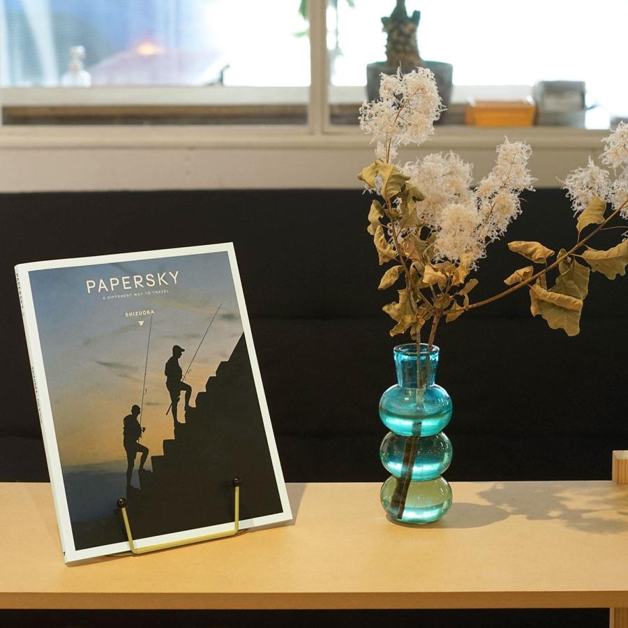 ブックスタンド メタルブックレスト 本立て レシピスタンド 離乳食 卓上 書見台 ブックホルダー ブックストッパー 譜面台 教科書 コンパクト 折り畳み キッチン | HIGHTIDE | 25