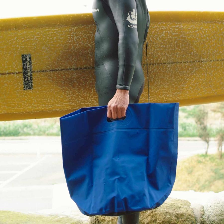 ランドリーバッグ タープバッグ ラウンド M 35L ランドリーバスケット ターポリン 折りたたみ 防水 洗濯かご キャンプ コンパクト 収納 ゴミ箱 プランターカバー | HIGHTIDE | 22