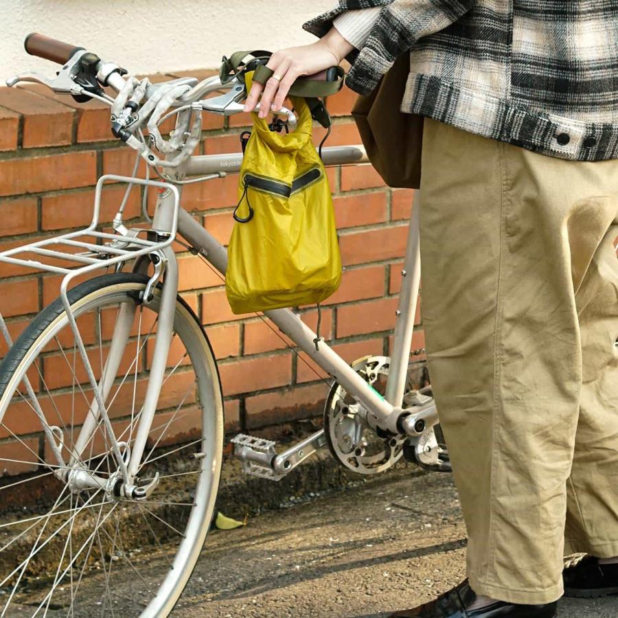 ドライバッグS nahe ネーエ 2WAY 4L スタッフバッグ ストラップ ショルダー 防水バッグ 収納 衣類 エコバッグ ダイビング プール 海水浴 スイミング 釣り サウナ | nahe | 22