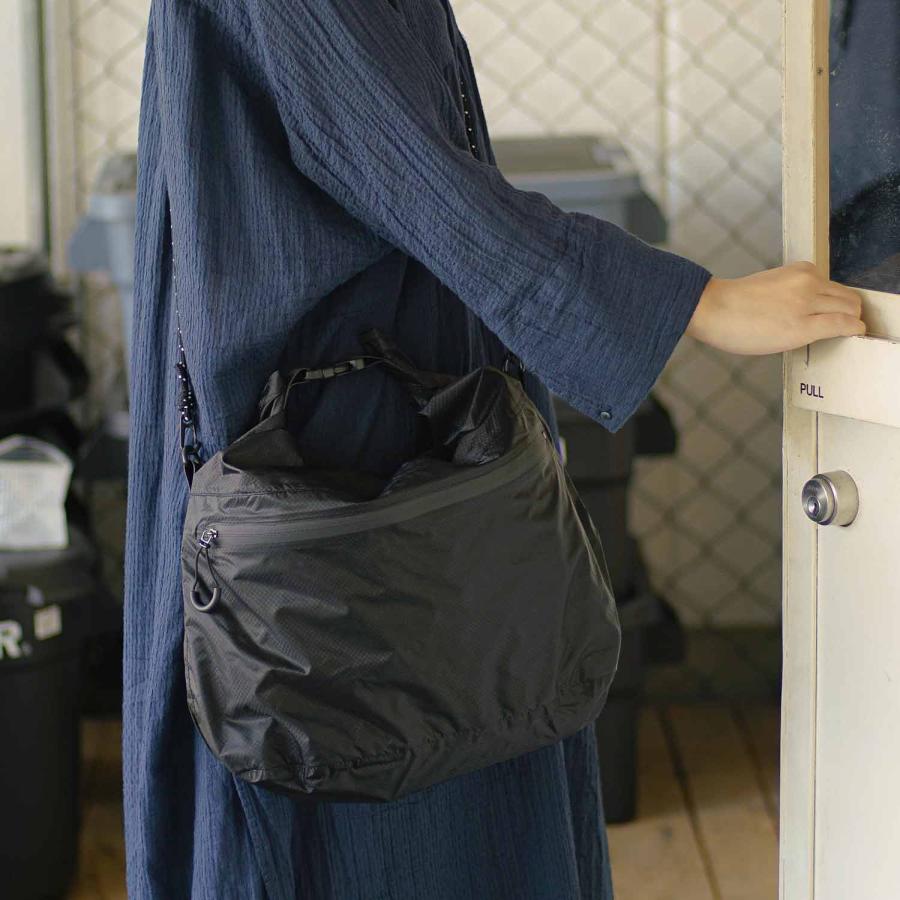 ドライバッグL nahe ネーエ 2WAY 10L スタッフバッグ ストラップ ショルダー 防水バッグ 収納 衣類 エコバッグ ダイビング プール 海水浴 スイミング 釣り | nahe | 16