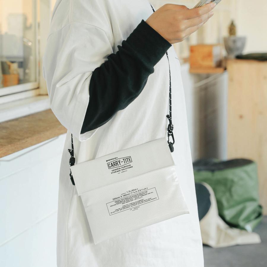 収納 ポーチ penco ペンコ キャリータイトケースM (Dリング付き) ペンケース 筆箱 工具入れ 防水 Dカン サコッシュ メンズ レディース 大容量 旅行 トラベル | HIGHTIDE | 22