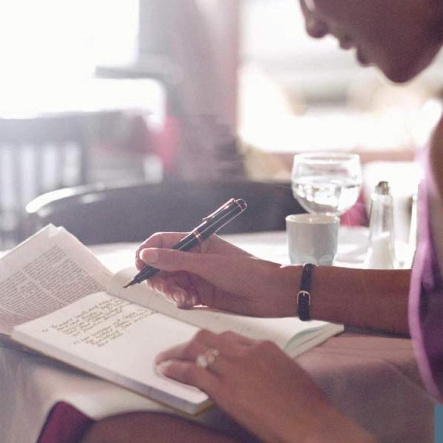 日記帳 LEUCHTTURM 1917 ロイヒトトゥルム 5年ダイアリー 5年日記 連用日記 育児ノート 育児日記 出産祝い シンプル おしゃれ ギフト スケジュール帳 ビジネス |  | 15