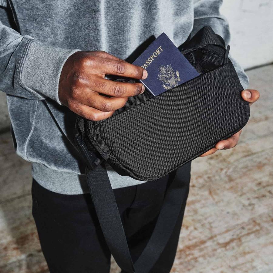 Aer Day Sling 3 ボディバッグ エアーデイスリング3 Aer（エアー） DAY SLING 3 デイスリング 3 ウエストバッグ 3L 軽量 バッグ