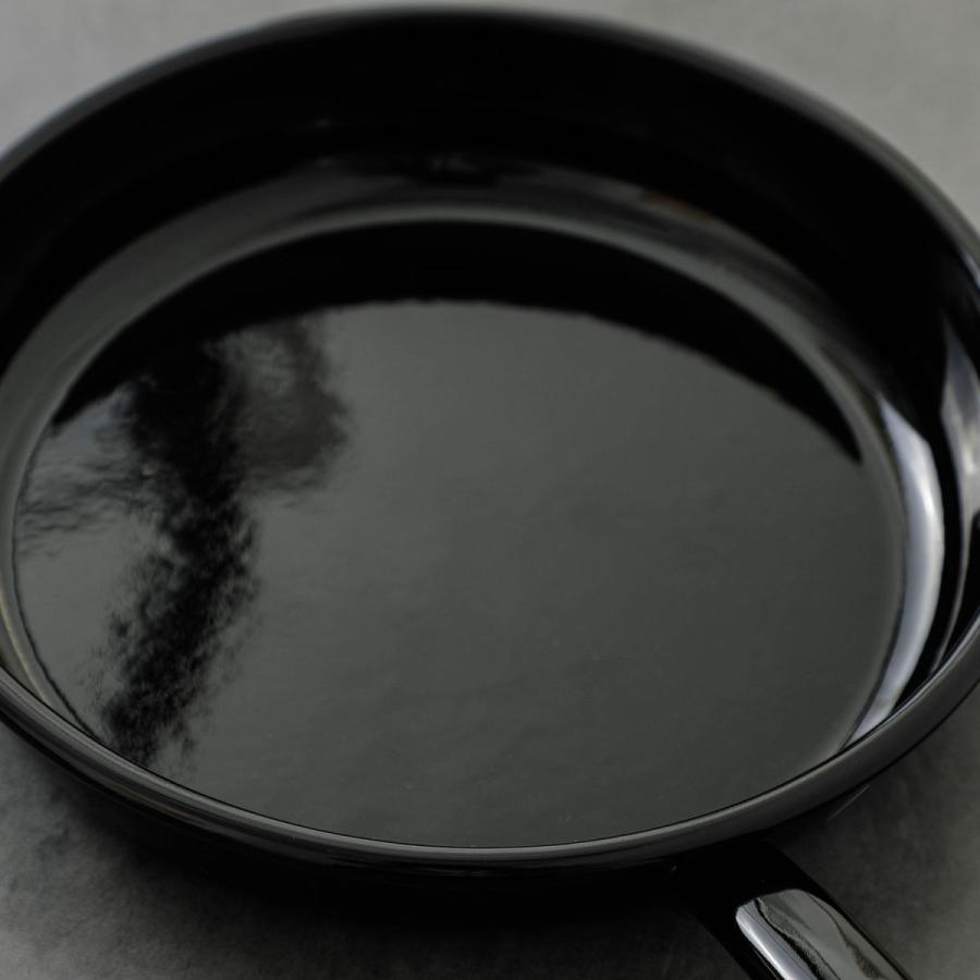 MUNDER社 ミュンダー社 Flying Pan フライパン 24cm ホーロー製 琺瑯 オーブン使用可 直火 ガス火 IH対応 おしゃれ クラシカル ギフト 引越し祝い 新生活 | MUNDER | 06