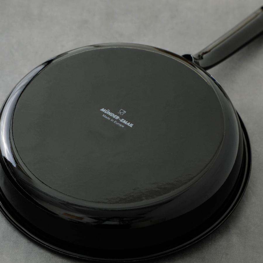 MUNDER社 ミュンダー社 Flying Pan フライパン 24cm ホーロー製 琺瑯 オーブン使用可 直火 ガス火 IH対応 おしゃれ クラシカル ギフト 引越し祝い 新生活 | MUNDER | 07