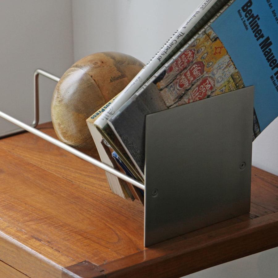 Slope Book End スロープブックエンド ブックエンド 本立て ブック スタンド アイアン 鉄 オブジェ レコード立て 新生活 | DETAIL | 09