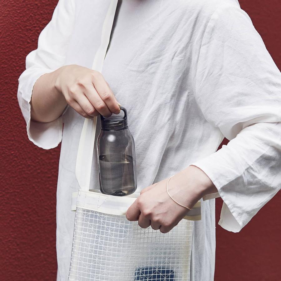 水筒 KINTO キントー ウォーターボトル 300ml タンブラー 持ち運び 蓋付き こぼれない 軽量 軽い マグボトル 取っ手 食洗機対応 小さめ シンプル おしゃれ | 