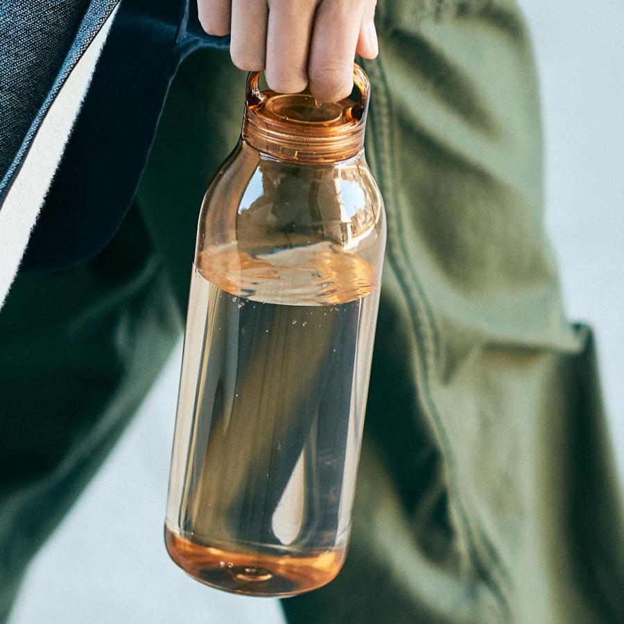水筒 KINTO キントー ウォーターボトル 950ml タンブラー 大容量 持ち運び 蓋付き こぼれない 軽量 軽い マグボトル 取っ手 透明 食洗機対応 シンプル おしゃれ | 