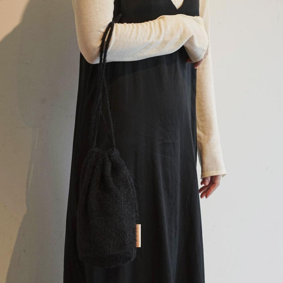 巾着バッグ レディース 秋冬 odds MOHAIR POUCH オッズ モヘアポーチ ミニバッグ 小さめ 可愛い おしゃれ ブラック グレー サックス | Odds | 12