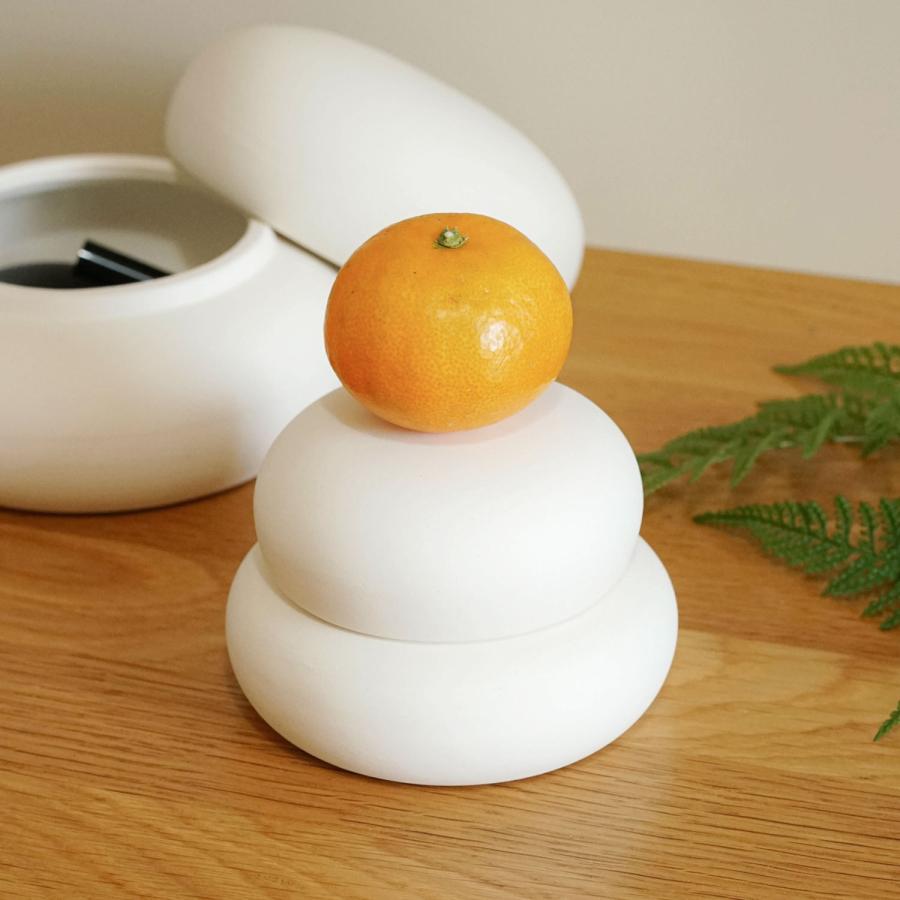 喰籠■鏡餅型 古い菓子器 蓋物 かがみもち 蜜柑摘み(江戸期) 時代物 骨董■ 喰籠□鏡餅型 古い菓子器 蓋物 かがみもち 蜜柑摘み(江戸期