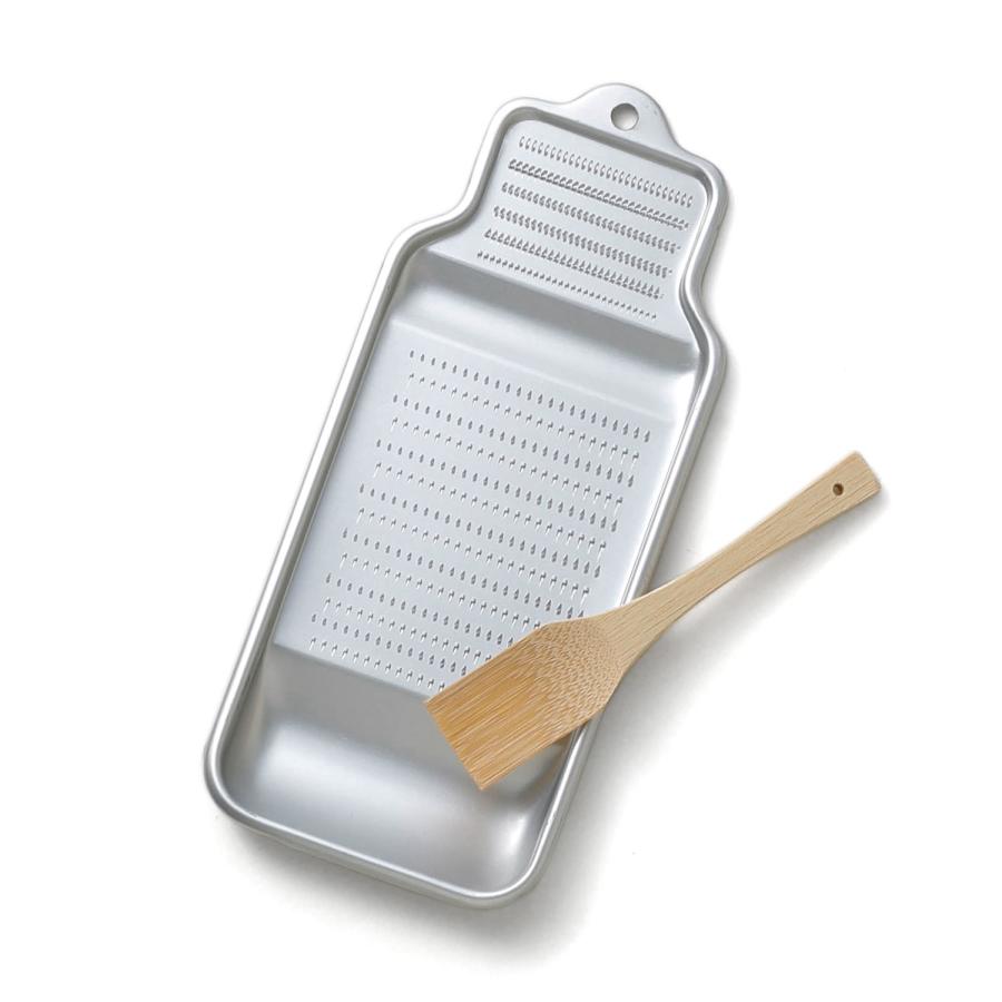 おろし金 松野屋 アルマイト理想おろし金 おろし器 アルミ おろし 大根おろし器 おろしがね 日本製 国産 キッチン 所 台所用品 キッチングッズ |  | 04