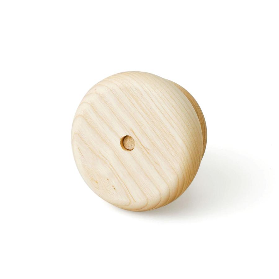 kochi 木製カガミモチ 鏡餅 木製 木製鏡餅 木の鏡餅 お正月 正月飾り ウッド 天然木 床の間飾り 卓上 置物 飛騨 木工家 オブジェ お飾り インテリア 玄関飾り |  | 04