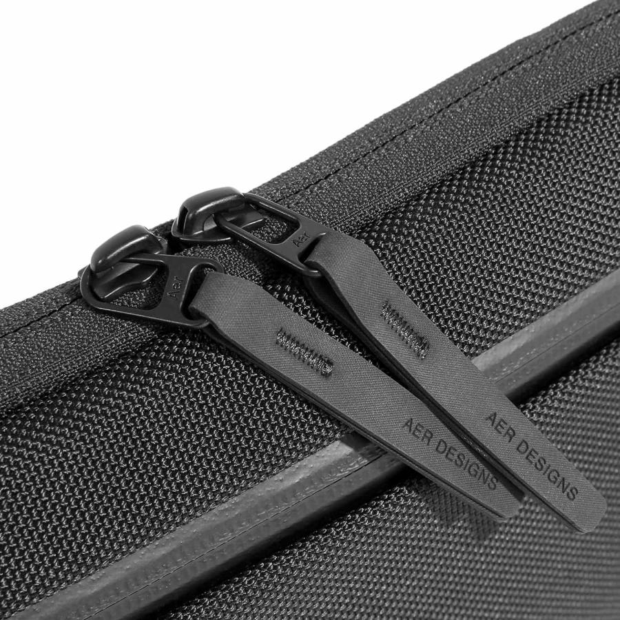 ガジェットポーチ Aer エアー Slim Pouch 2 スリムポーチ2 トラベルポーチ ポーチ ブラック 旅行ポーチ ケーブル収納 マチあり 小さい 仕分け ポケット 父の日 | Aer | 10