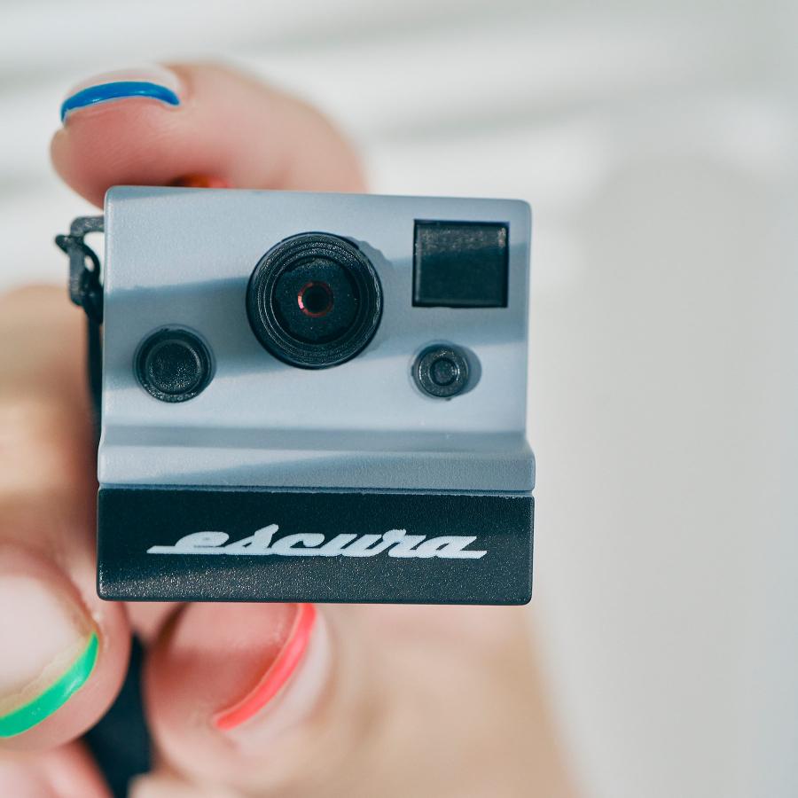 【レトロデザイン】小型CCDデジタルカメラ Amazon | 16MPデジタルカメラ、LCDディスプレイ付きコンパクト小型CCD