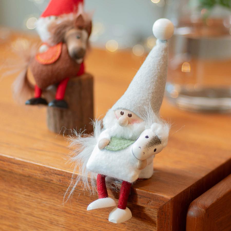 【2025年新作】NORDIKA nisse ノルディカ ニッセ 人形 馬を抱えたサンタ サイレントナイト サンタ サンタクロース クリスマス オブジェ 置物 NRD120859 |  | 07