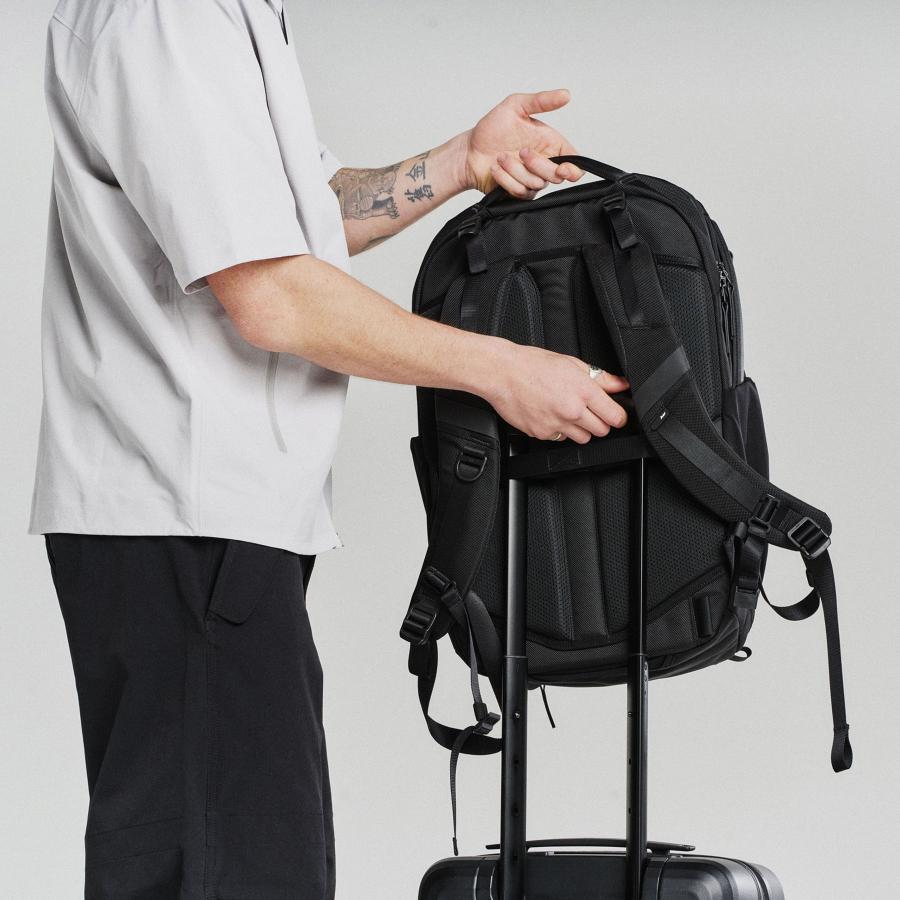 バックパック / Aer エアー Travel Pack 4 35L トラベルパック 4 35L / デイパック リュック ビジネスバッグ かばん 機内バッグ 大容量 ビジネス | Aer | 15