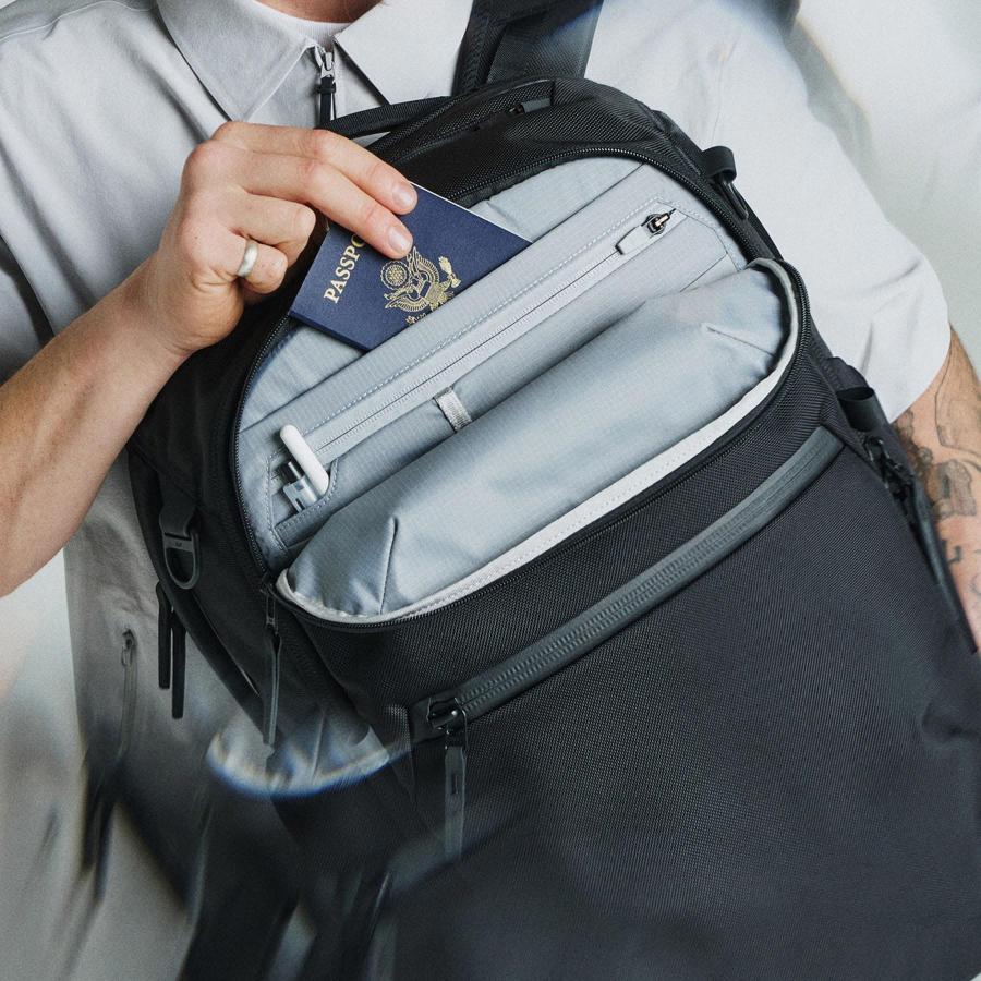 バックパック / Aer エアー Travel Pack 4 35L トラベルパック 4 35L / デイパック リュック ビジネスバッグ かばん 機内バッグ 大容量 ビジネス | Aer | 19