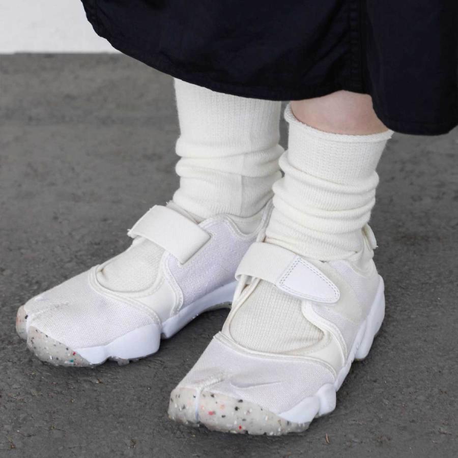 足袋ソックス 22.0-24.5cm 靴下 日本製 メリノウールソックス M レディース ソックス 女性 おしゃれ 無地 シンプル 防臭 あたたかい 暖かい カジュアル 黒 | HIGHTIDE | 22