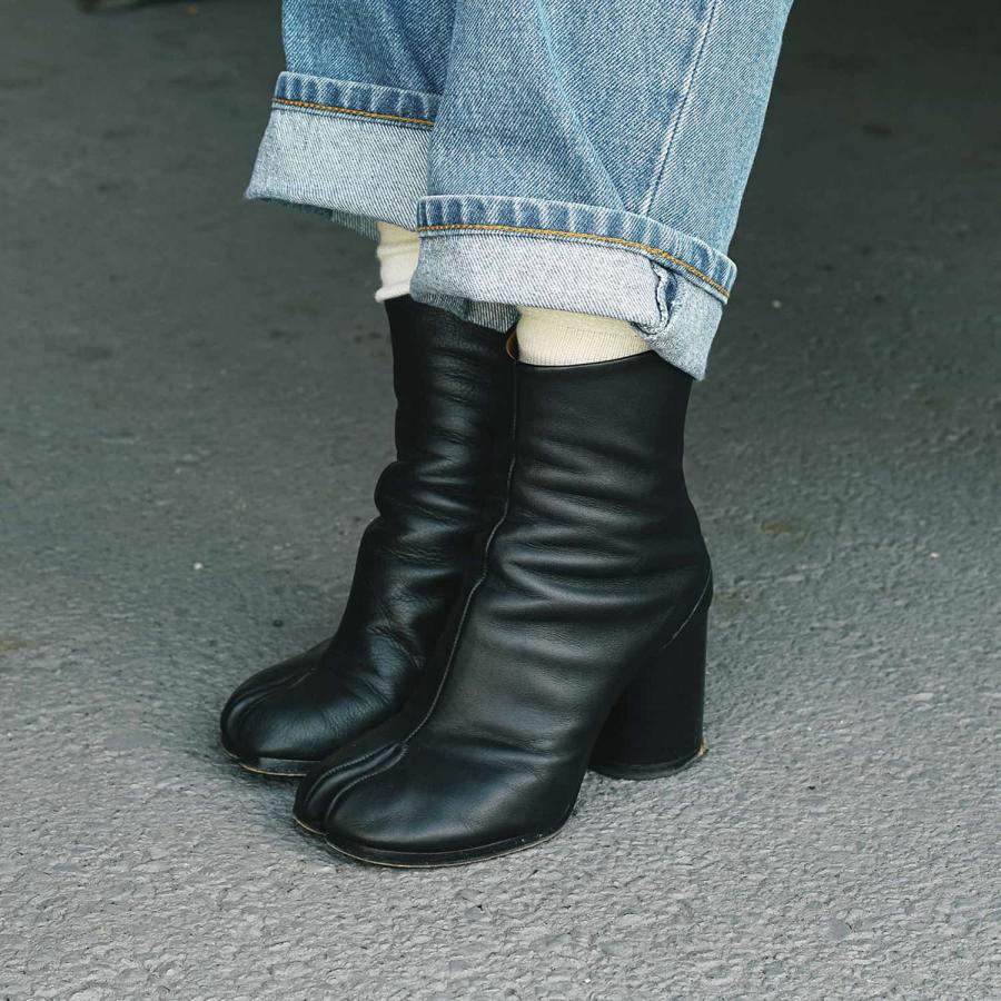 足袋ソックス 22.0-24.5cm 靴下 日本製 メリノウールソックス M レディース ソックス 女性 おしゃれ 無地 シンプル 防臭 あたたかい 暖かい カジュアル 黒 | HIGHTIDE | 24