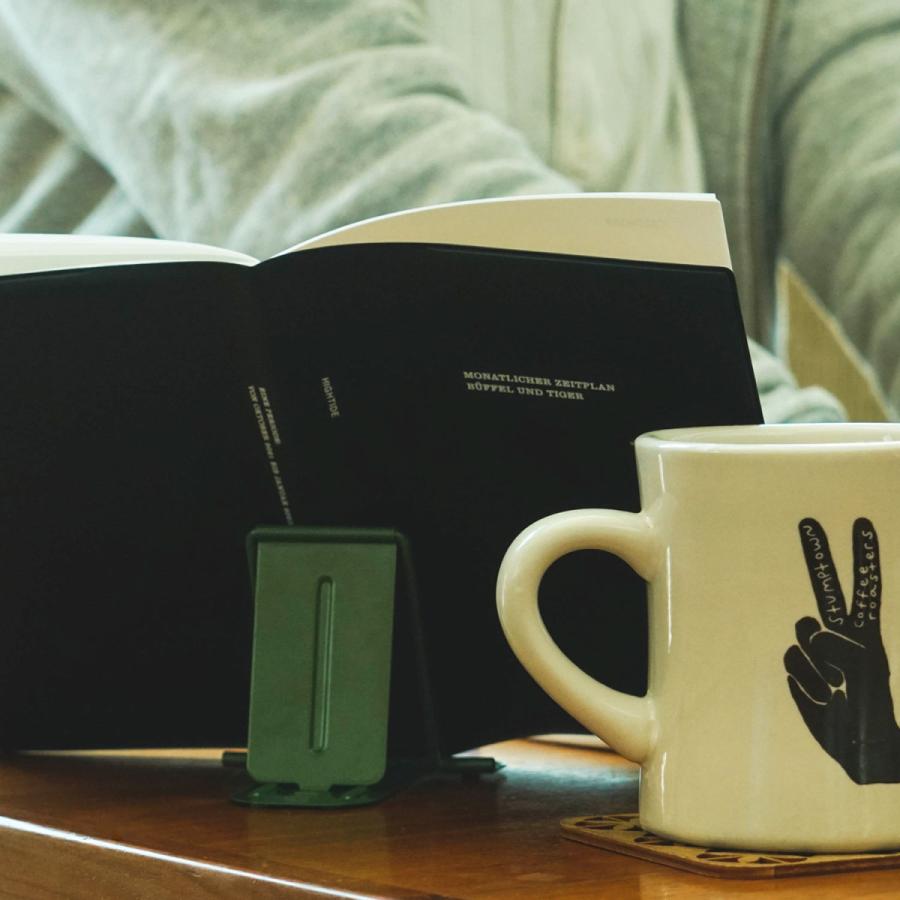 ガジェットレスト スマホスタンド 折りたたみ タブレットスタンド スマートフォン スタンド iPhoneスタンド iPadスタンド HIGHTIDE ハイタイド | HIGHTIDE | 24