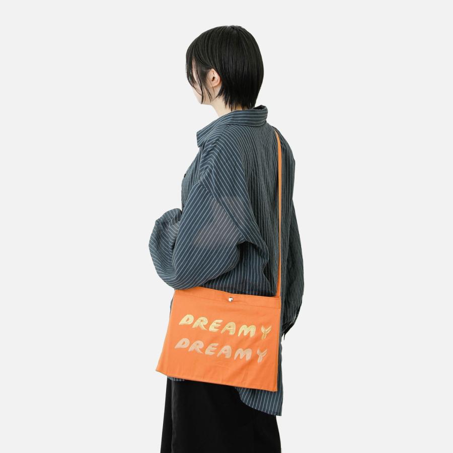 サコッシュ 斜め掛けバッグ Dreamy Sacoche ドリーミー サコッシュ サコシェ 肩掛け ポシェット バッグ レディース  メンズ 軽量  旅行 A4収納 | PAPERSKY | 10