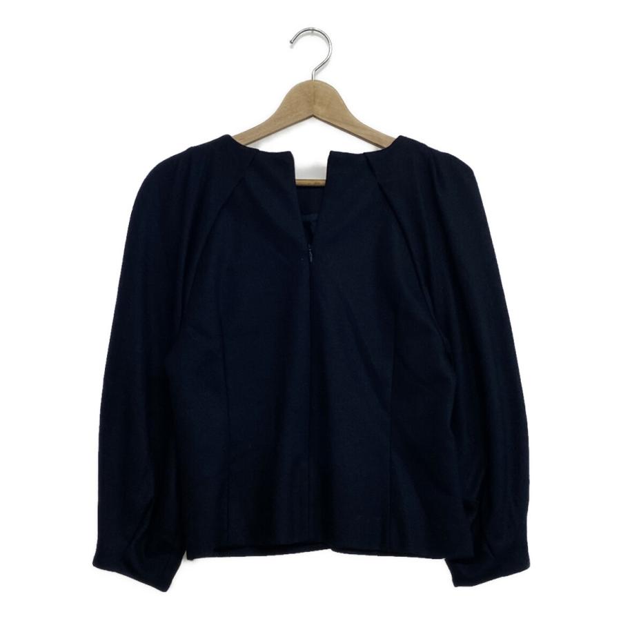 ADORE アドーア ウール　バックジップ　プルオーバー 長袖　ブラック　M ADORE アドーア ウール バックジップ プルオーバー 長袖 ブラック M