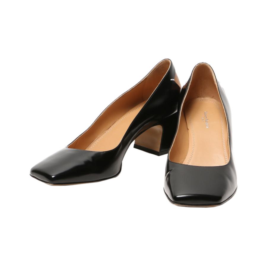 メゾンマルジェラ パンプス ブラック スクエアトゥ エナメルレザー