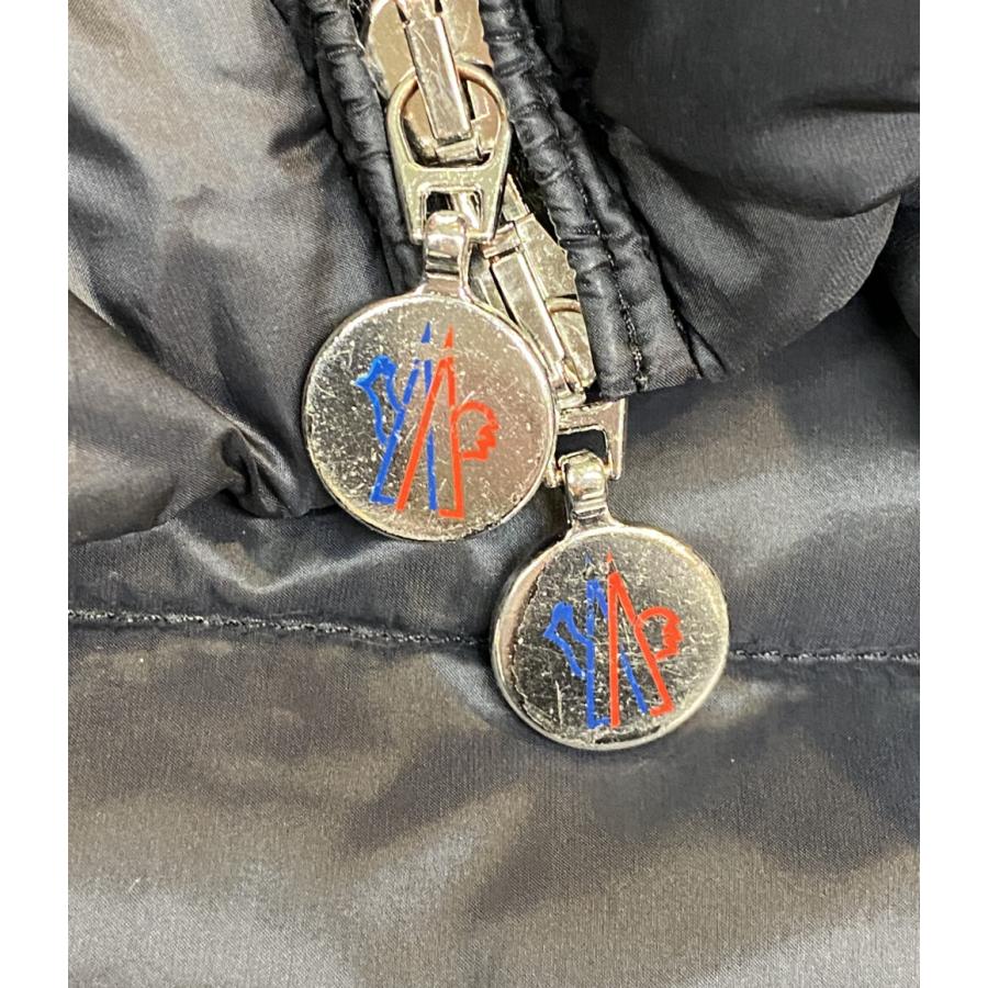 モンクレール　MONCLER ノルディック柄 ダウンベスト サイズ2 モンクレール MONCLER ノルディック柄 ダウンベスト サイズ2