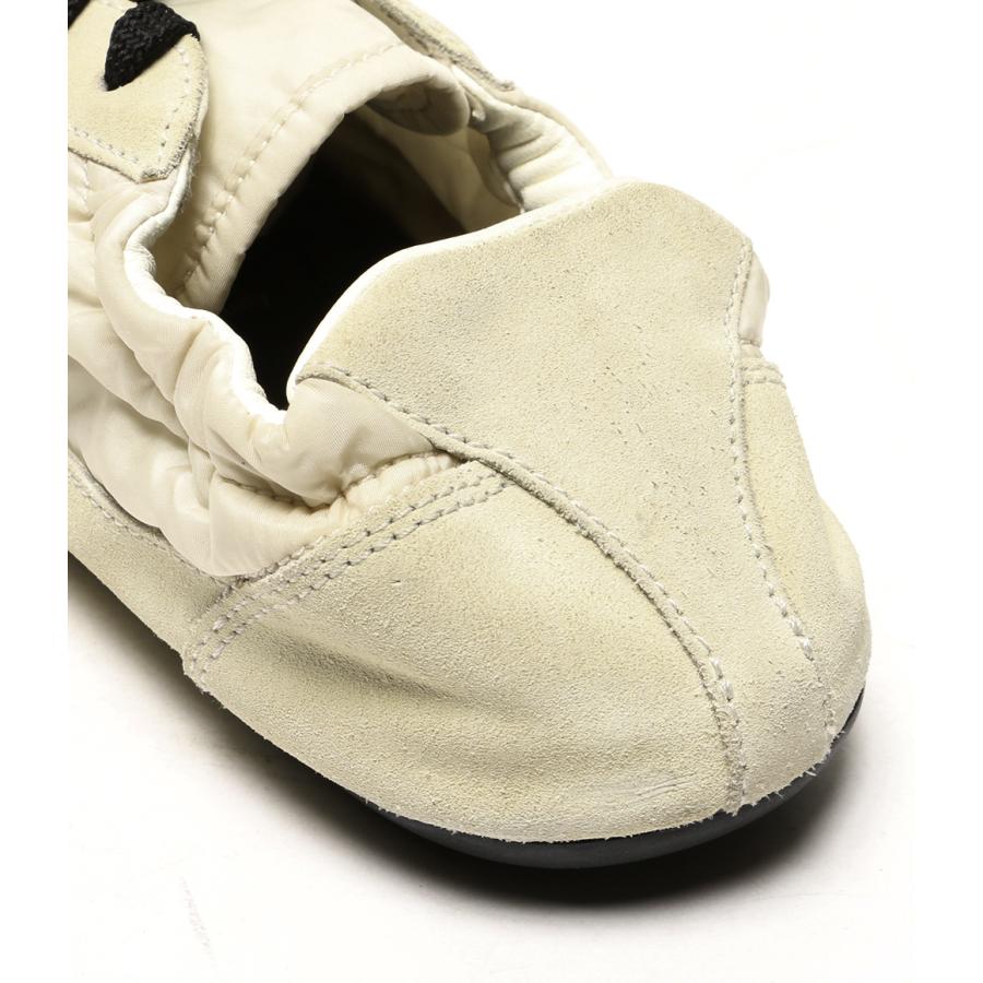 PRADA（プラダ） コラプス Re-Nylon xスエード スニーカー アイボリー