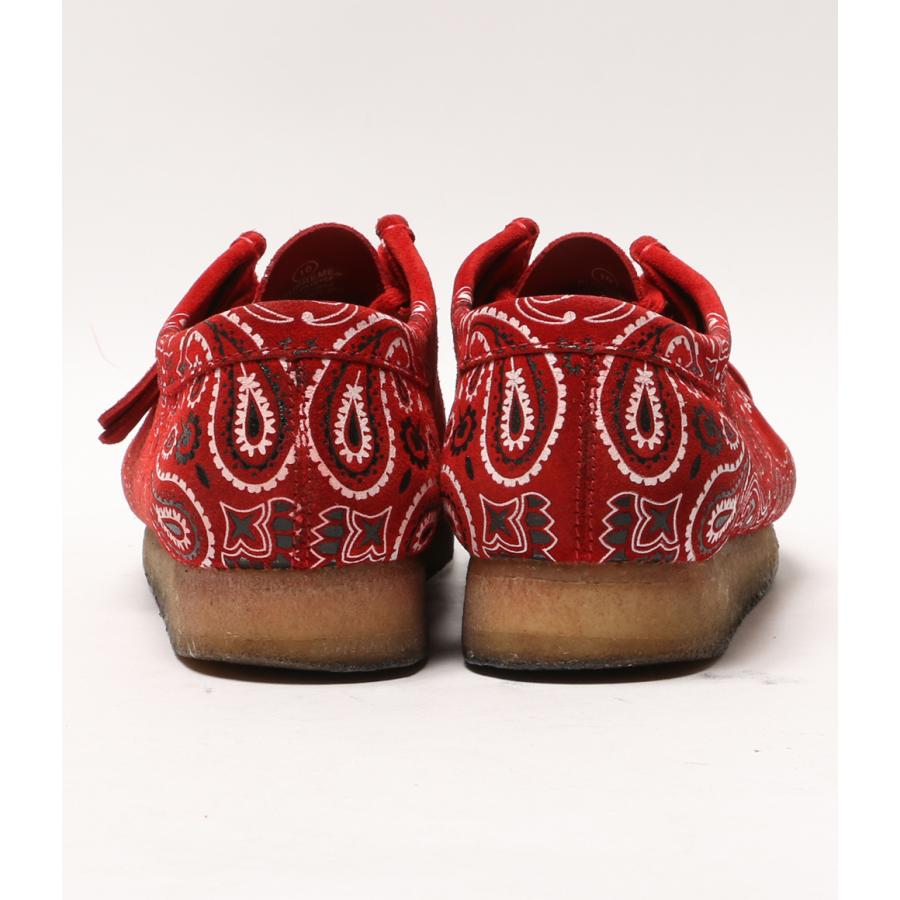 clarks wallabeeクラークスワラビーペイズリー supreme シュプリーム×クラークスによる2019年夏の最新コラボフット