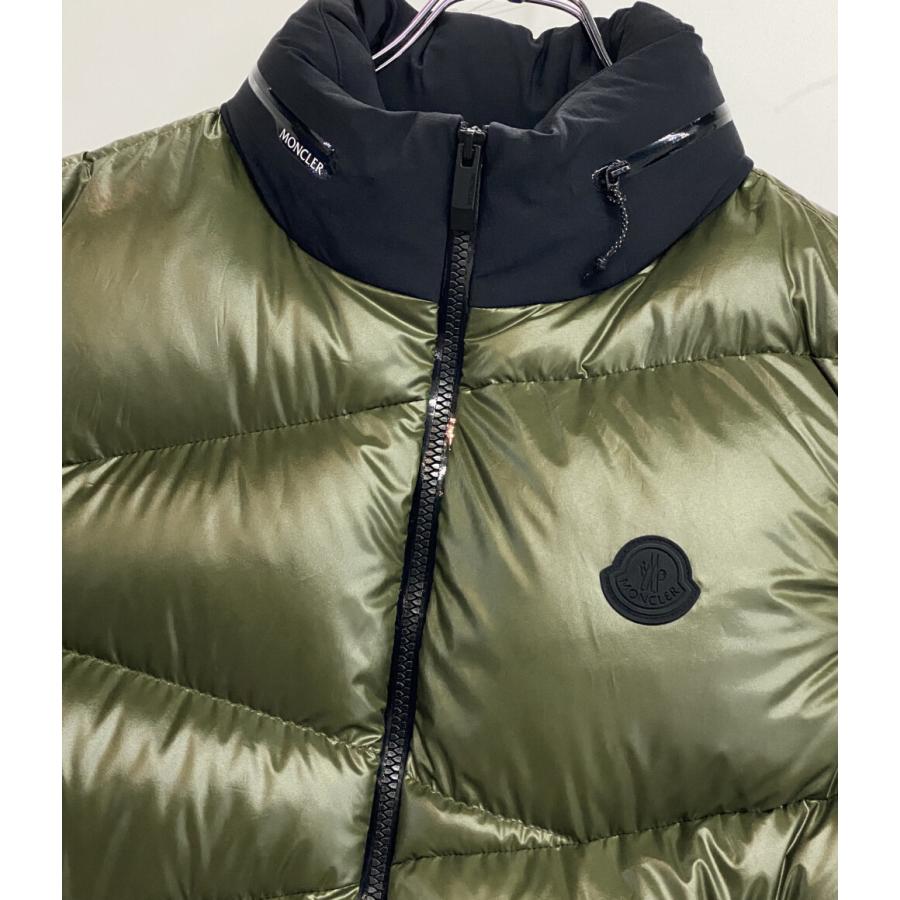 MONCLER（モンクレール） ダウンベスト TAGO グリーン I20911A00032