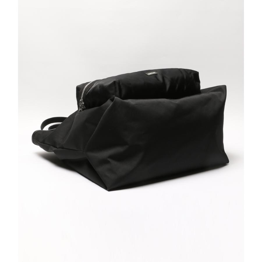 sacai（サカイ） トートバッグ Pocket Tote Bag Large 25-0934S メンズ
