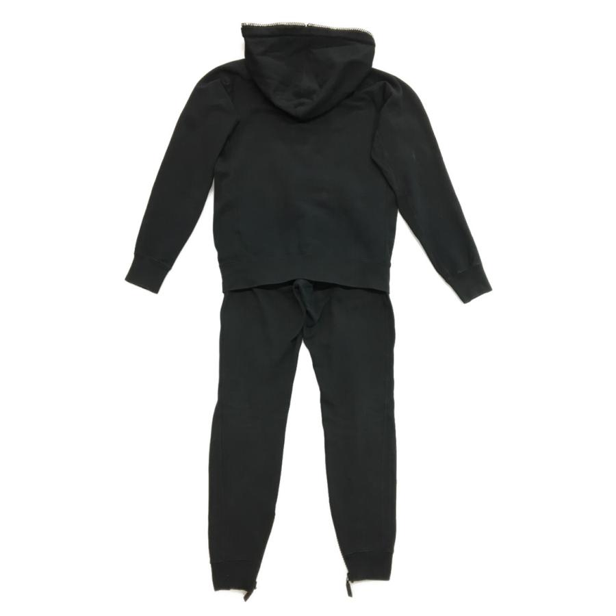 ウノピゥウノウグァーレトレ リラックス スウェットセットアップ