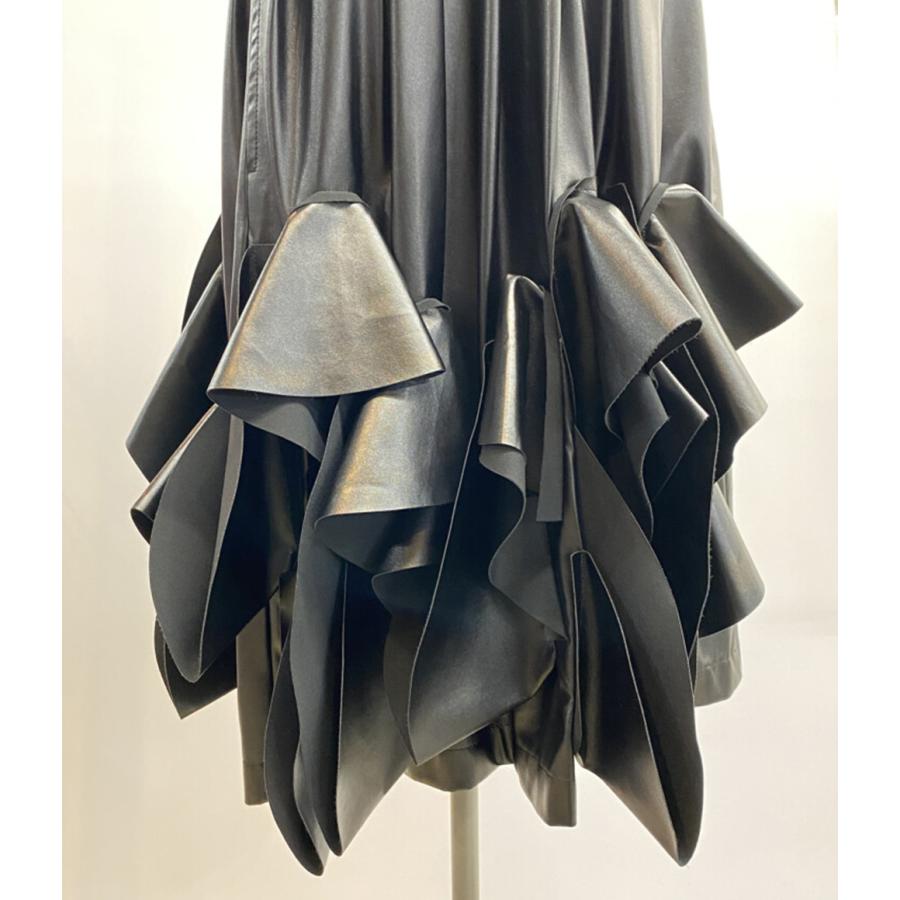 コムデギャルソン フェイクレザー吊りスカート 24AW GN-A004