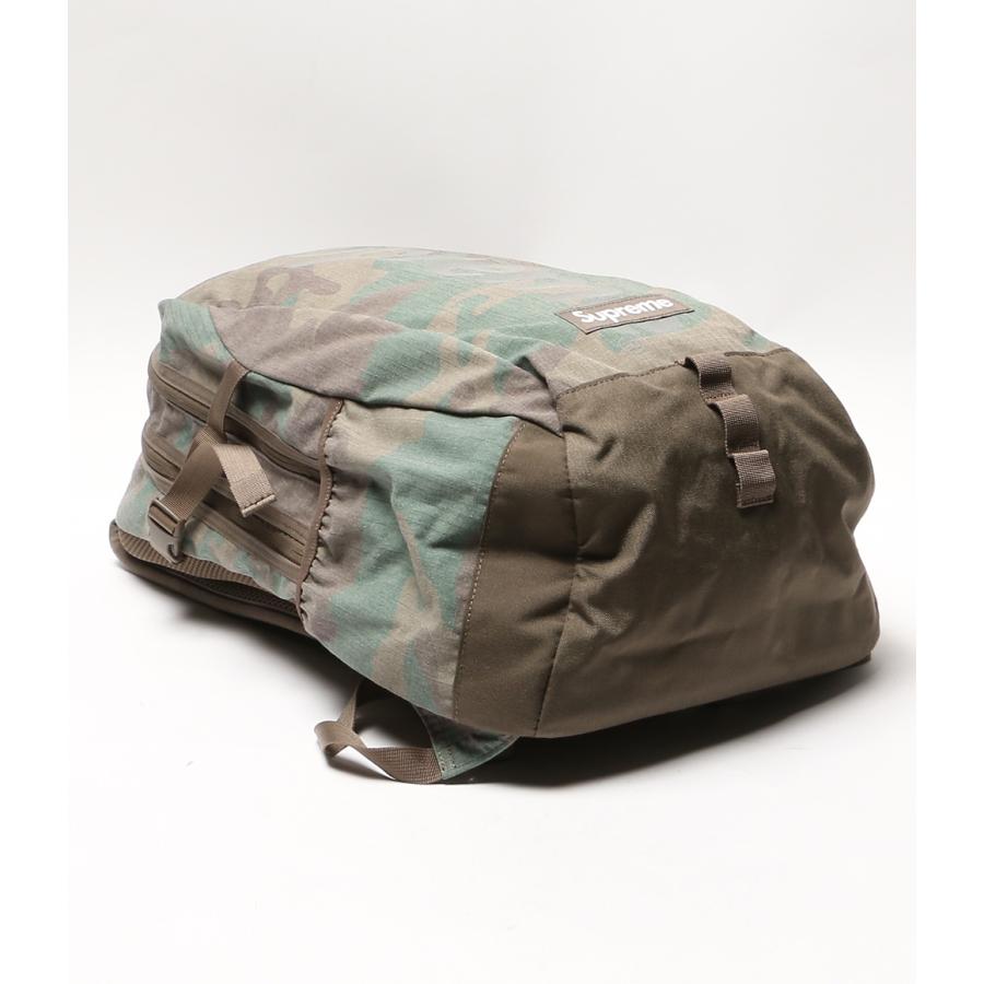 Supreme（シュプリーム） 美品 リュック・デイパック WOODLAND CAMO 